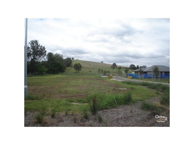 8 Buran Road, Pemulwuy NSW 2145