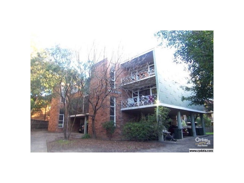 2/6 Lichen  Place, Mays Hill NSW 2145