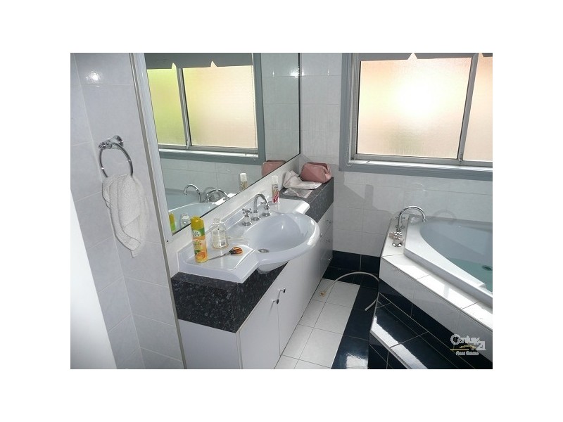 38 Morrell Crs, Quakers Hill NSW 2763