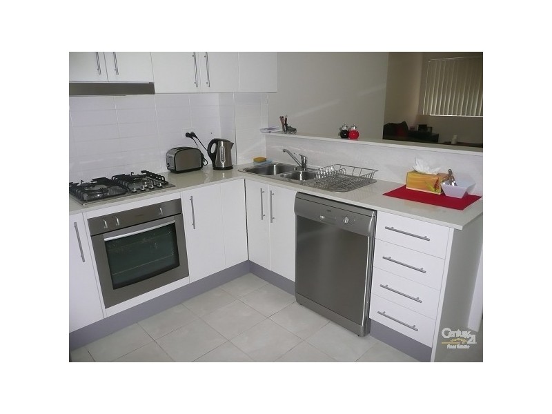 4/2 Bruce Street, Blacktown NSW 2148