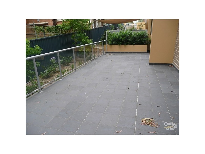 4/2 Bruce Street, Blacktown NSW 2148