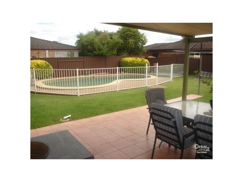 24 Penn Cresent, Quakers Hill NSW 2763