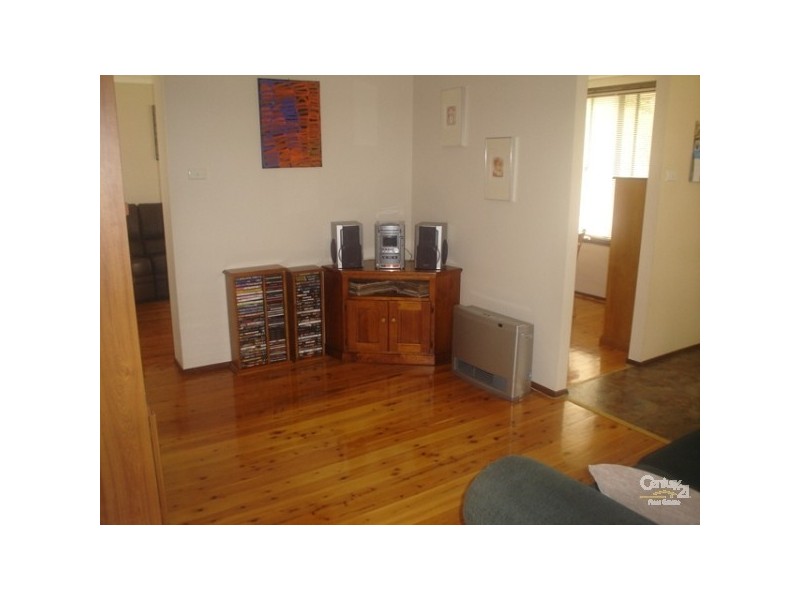 24 Penn Cresent, Quakers Hill NSW 2763