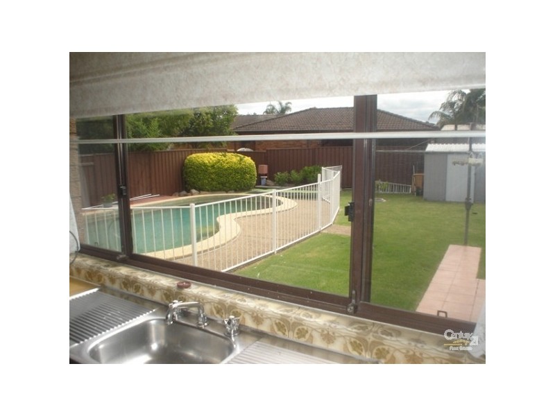 24 Penn Cresent, Quakers Hill NSW 2763