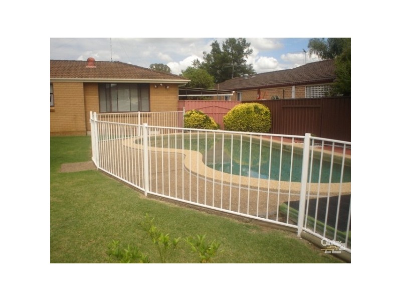 24 Penn Cresent, Quakers Hill NSW 2763