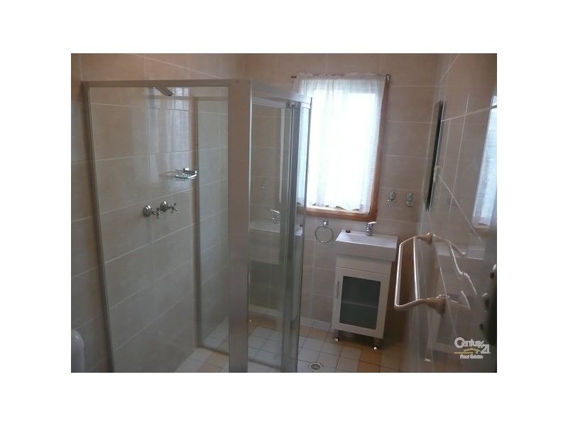 51 Stewart Ave, Blacktown NSW 2148