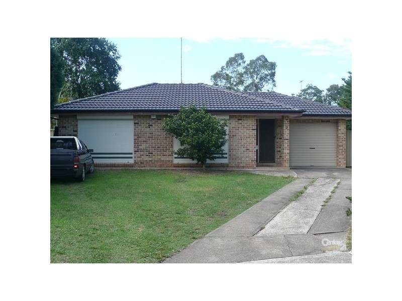 9 Whittier Street, Quakers Hill NSW 2763
