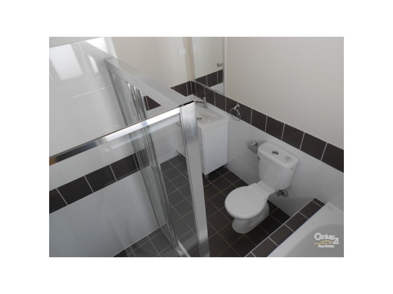 5/20-22 Valeria Street, Toongabbie NSW 2146