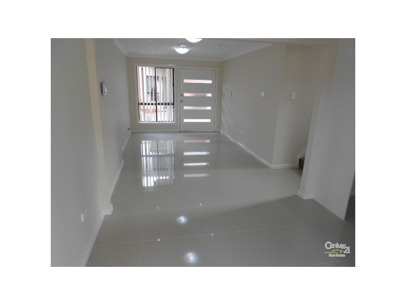 5/20-22 Valeria Street, Toongabbie NSW 2146