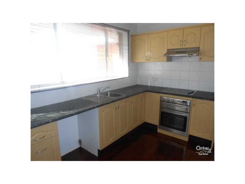 31 Kirkman Rd, Blacktown NSW 2148