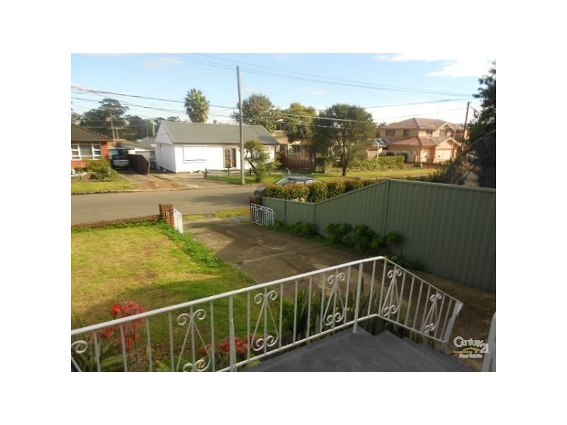 31 Kirkman Rd, Blacktown NSW 2148