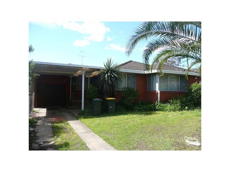 33 EARLE ST, Doonside NSW 2767