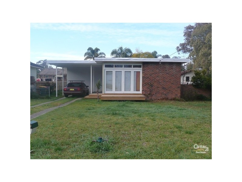 10 PACIFIC ROAD, Quakers Hill NSW 2763
