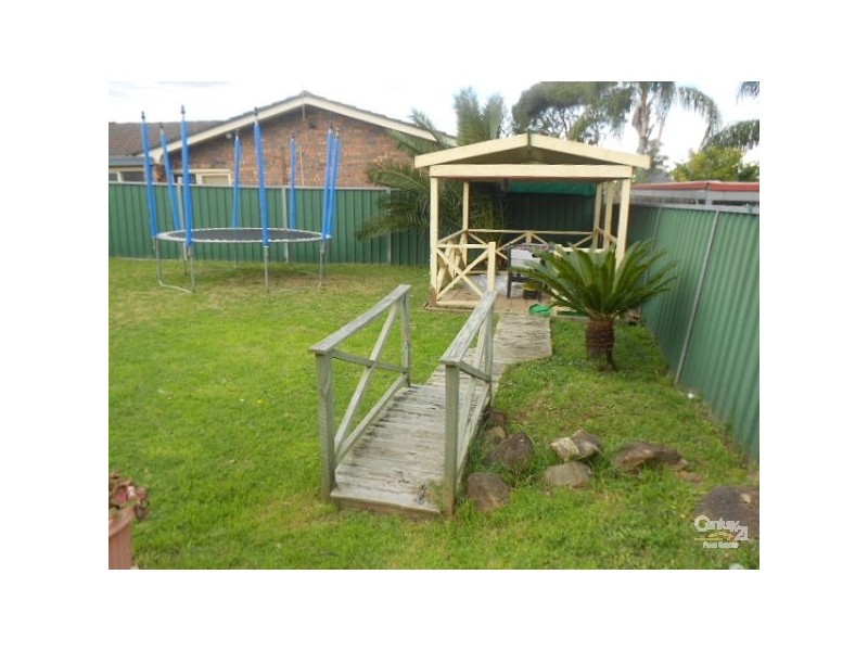 28 Selwyn Place, Quakers Hill NSW 2763