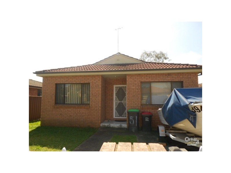 51 Frances Greenway St St cliar, St Clair NSW 2759
