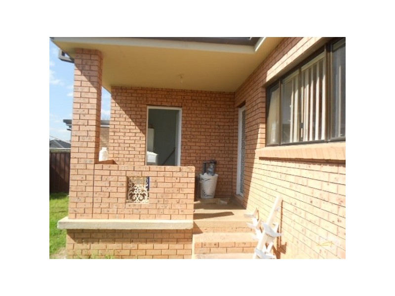 51 Frances Greenway St St cliar, St Clair NSW 2759