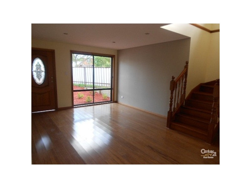 9A SACKVILLE Street, Lalor Park NSW 2147