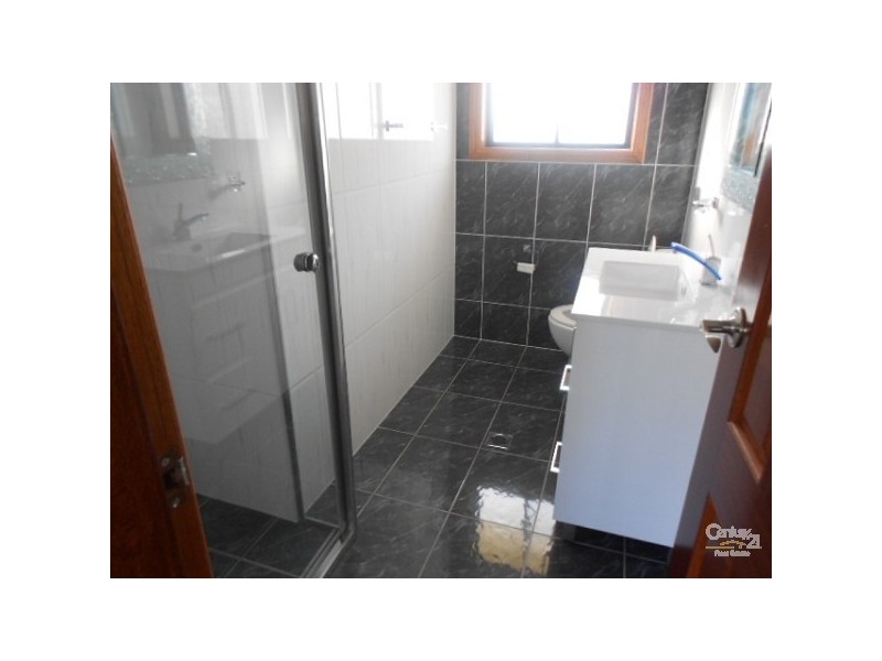 9A SACKVILLE Street, Lalor Park NSW 2147