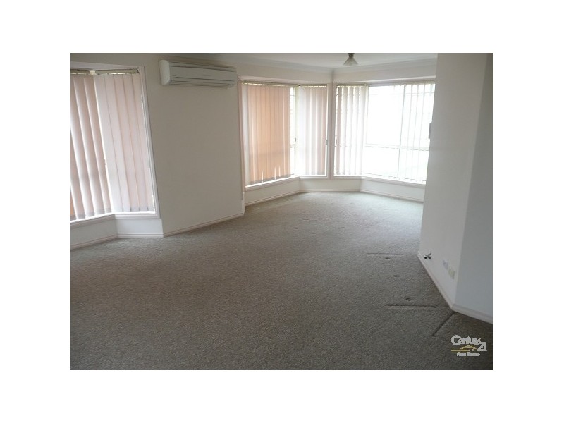 5 Gooseberry Pl, Glenwood NSW 2768