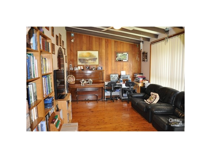 27 adella ave, Blacktown NSW 2148