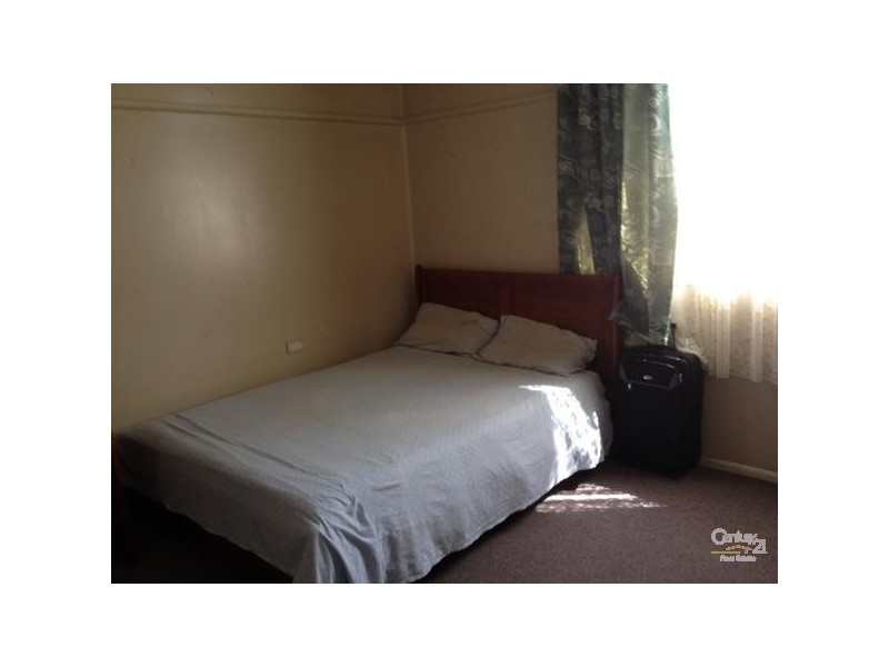 35 Lawson St, Lalor Park NSW 2147