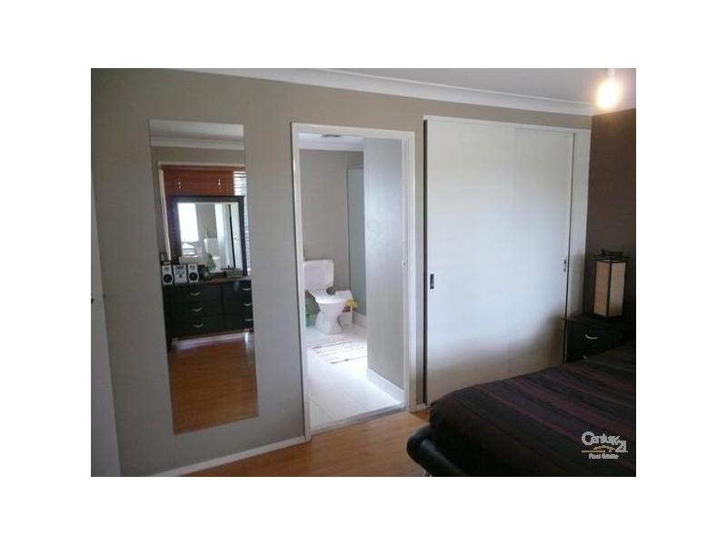 21 OULTON ST, Prospect NSW 2148