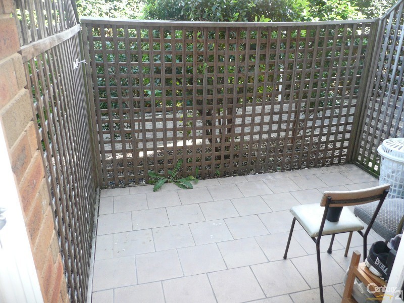 2/21-23 Devitt street, Blacktown NSW 2148