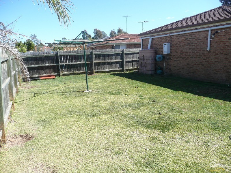 52 Bugong St, Prestons NSW 2170