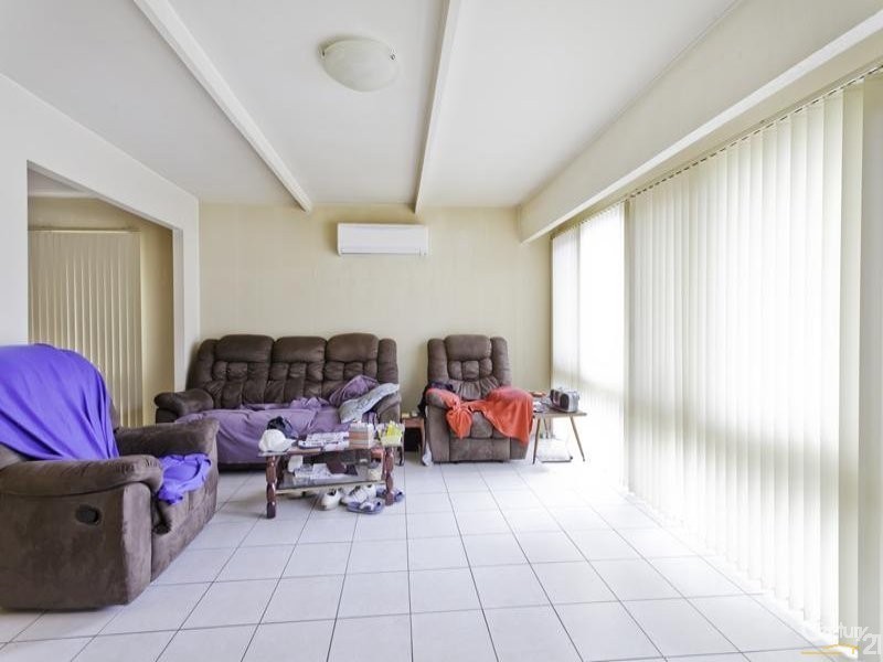 26 FORBES RD, Marayong NSW 2148