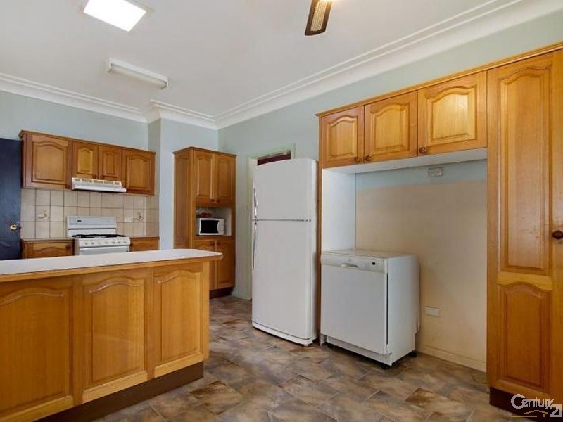 8 Highview st, Blacktown NSW 2148