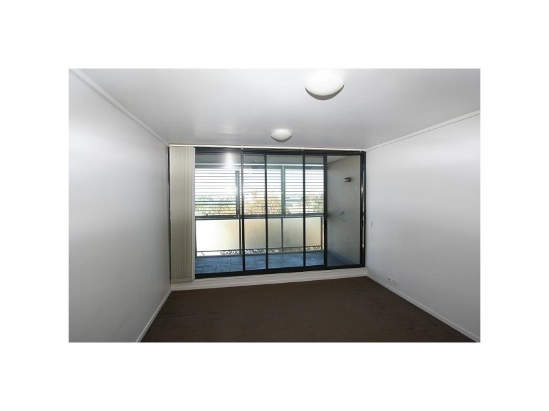 623/2 Mandible Street, Alexandria NSW 2015