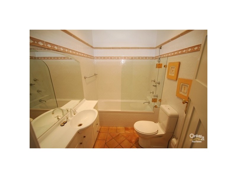 2/144 Oberon Street, Coogee NSW 2034