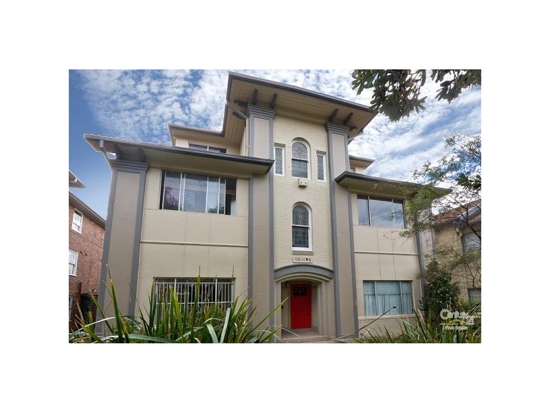 4/23 Sir Thomas Mitchell Rd, Bondi Beach NSW 2026