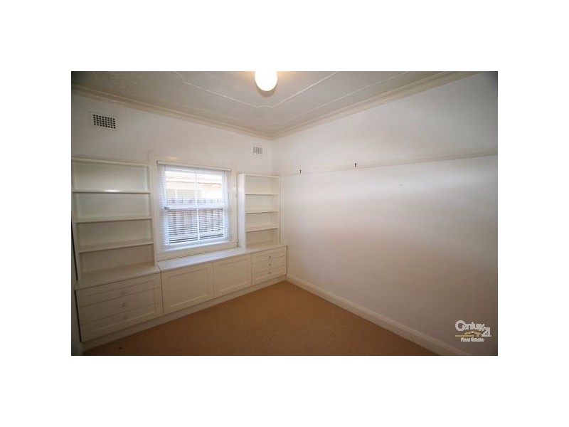 60 Pauling Ave, Coogee NSW 2034