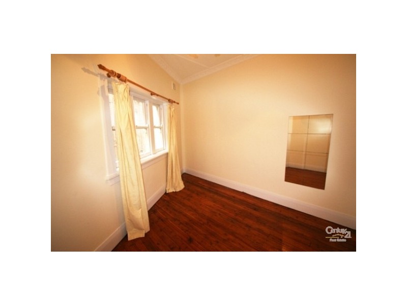 4/1 Sir Thomas Mitchell Rd, Bondi Beach NSW 2026