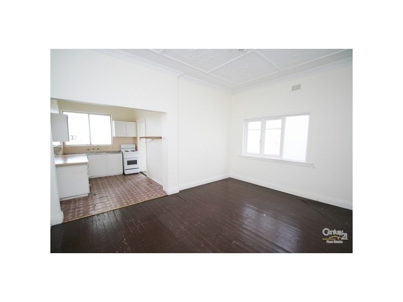 2/49-51 Fletcher St, Tamarama NSW 2026