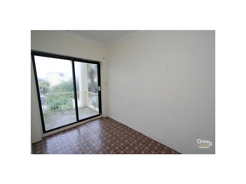 2/49-51 Fletcher St, Tamarama NSW 2026