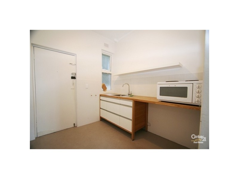 1/10 Campbell Pde, Bondi Beach NSW 2026