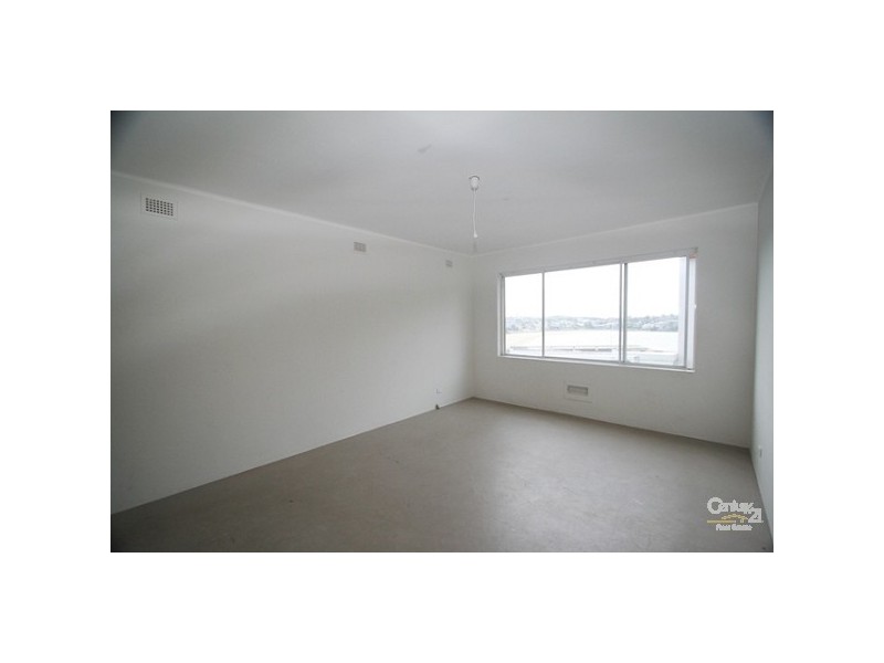 1/10 Campbell Pde, Bondi Beach NSW 2026