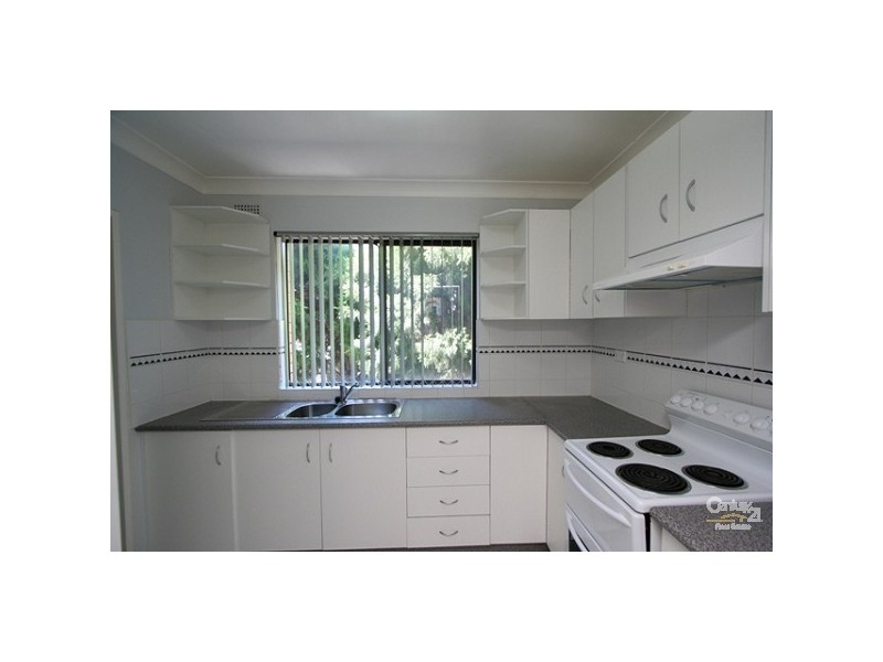 1/8 Victoria Ave, Penshurst NSW 2222