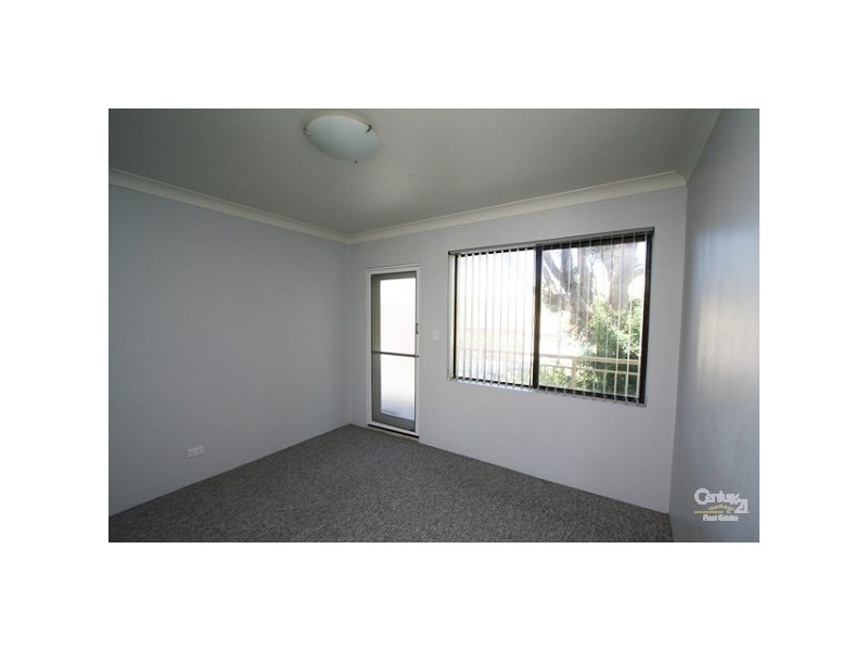 1/8 Victoria Ave, Penshurst NSW 2222