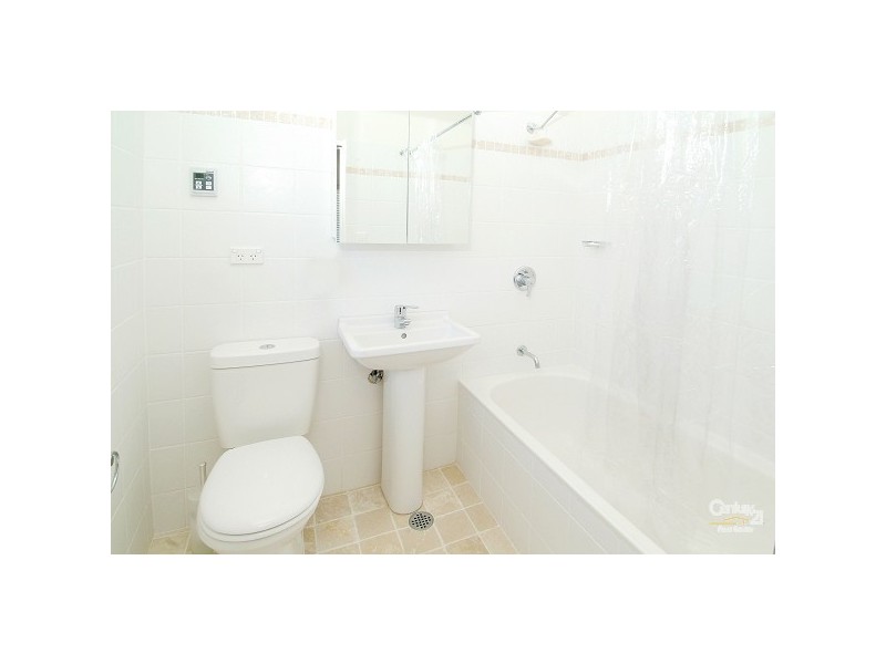 1/2 Military Rd, North Bondi NSW 2026