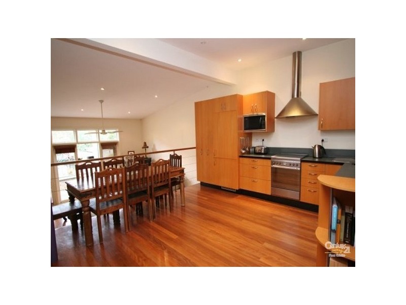 19a Read St, Bronte NSW 2024