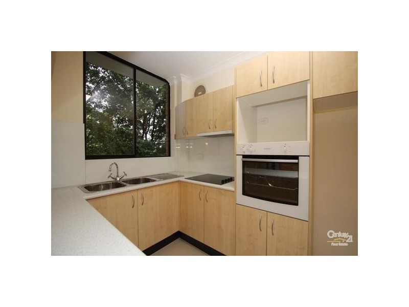 2/1 Forest Knoll Ave, Bondi Beach NSW 2026