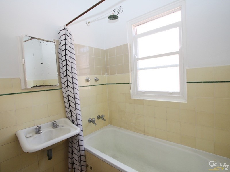 10/11 Botany St, Bondi Junction NSW 2022