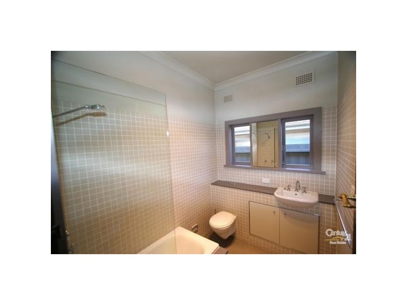60 Pauling Ave, Coogee NSW 2034