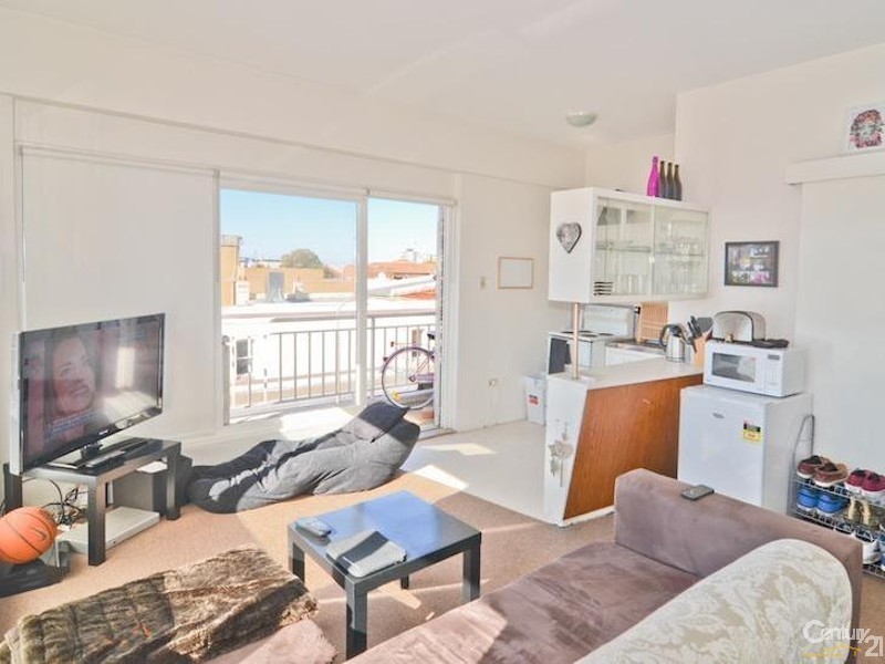 18/177 Glenayr Ave, Bondi Beach NSW 2026