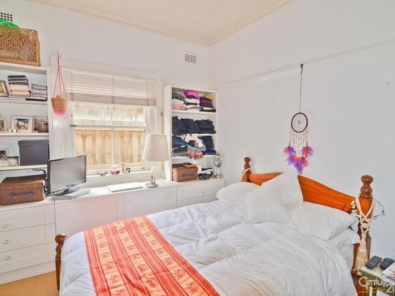 60 Pauling Ave, Coogee NSW 2034