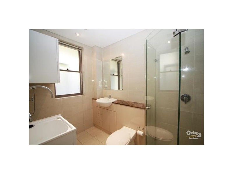 2/2 Balfour Rd, Rose Bay NSW 2029