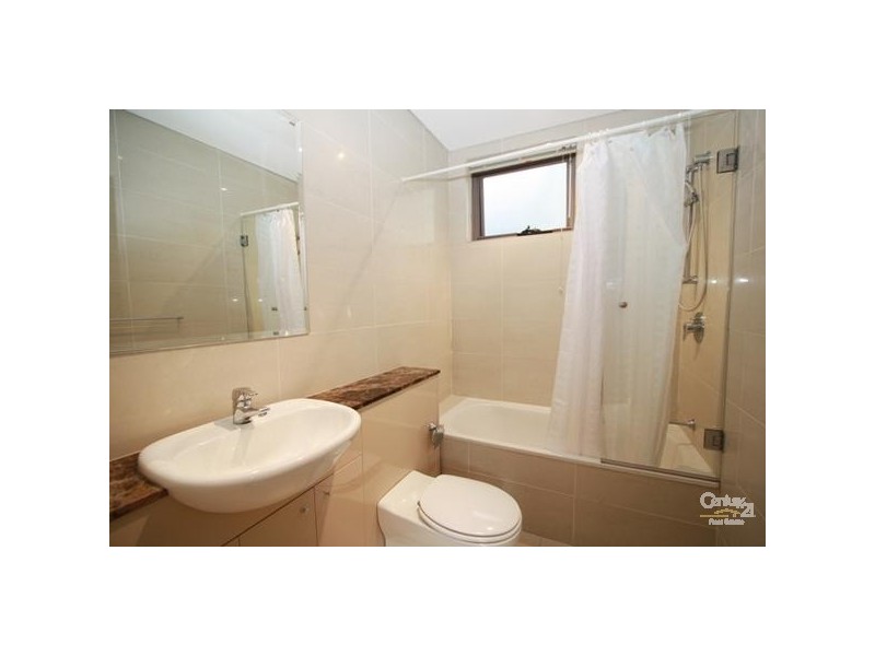 2/2 Balfour Rd, Rose Bay NSW 2029